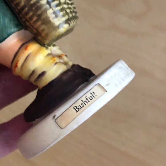 Hummel Bashful Figurine - 377 1971 W Germany - Picture 6 of 7